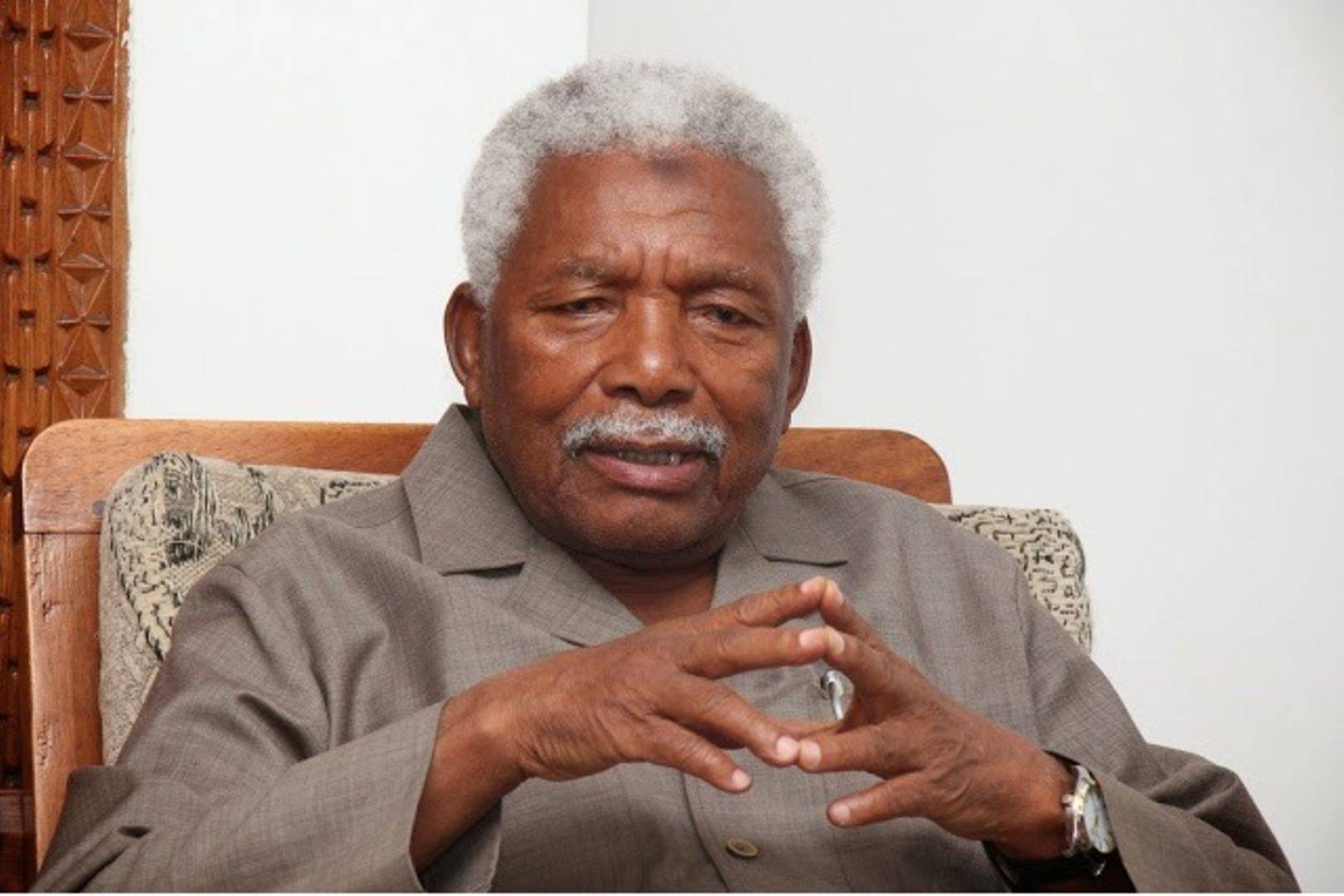 mwinyi-pic.jpg
