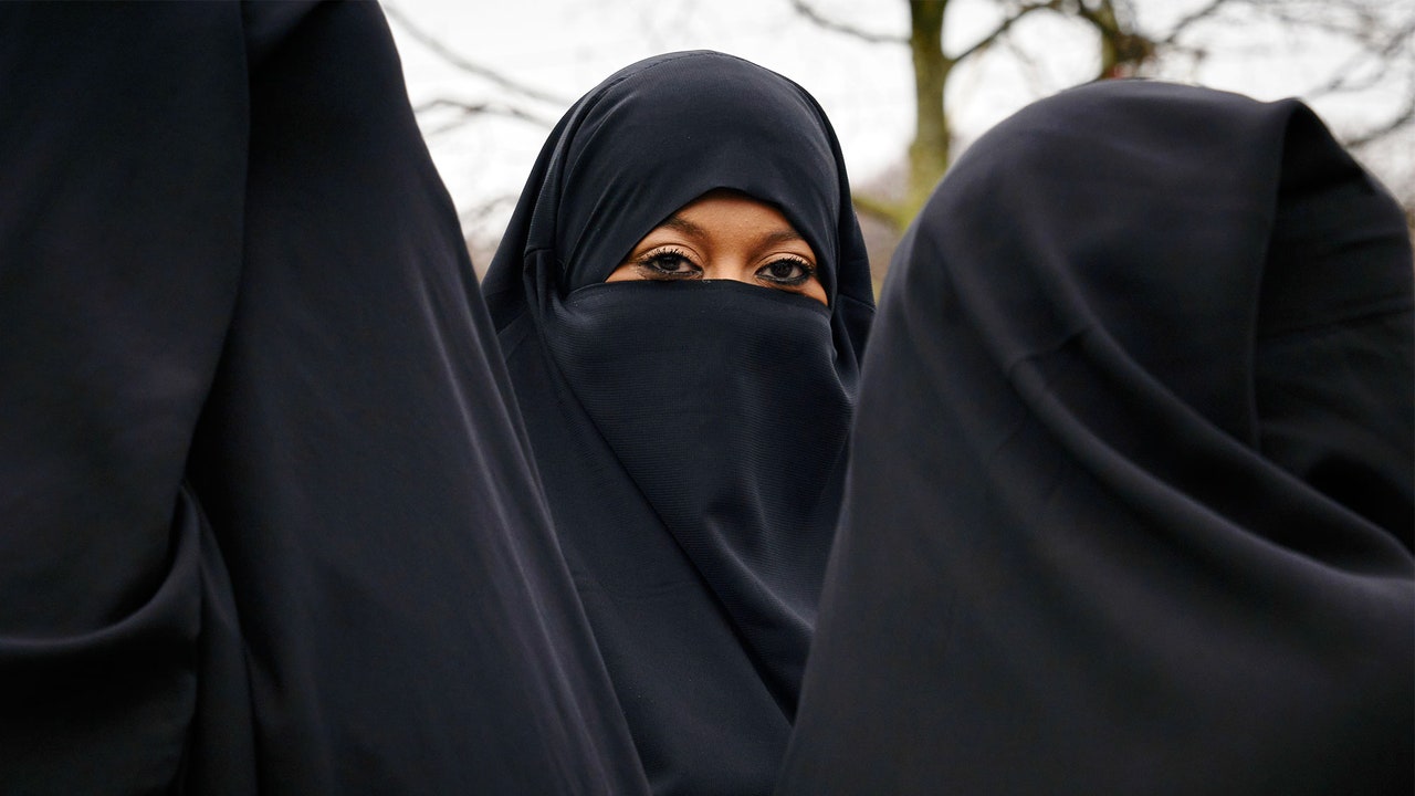 Niqabs-in-the-Pandemic.jpg