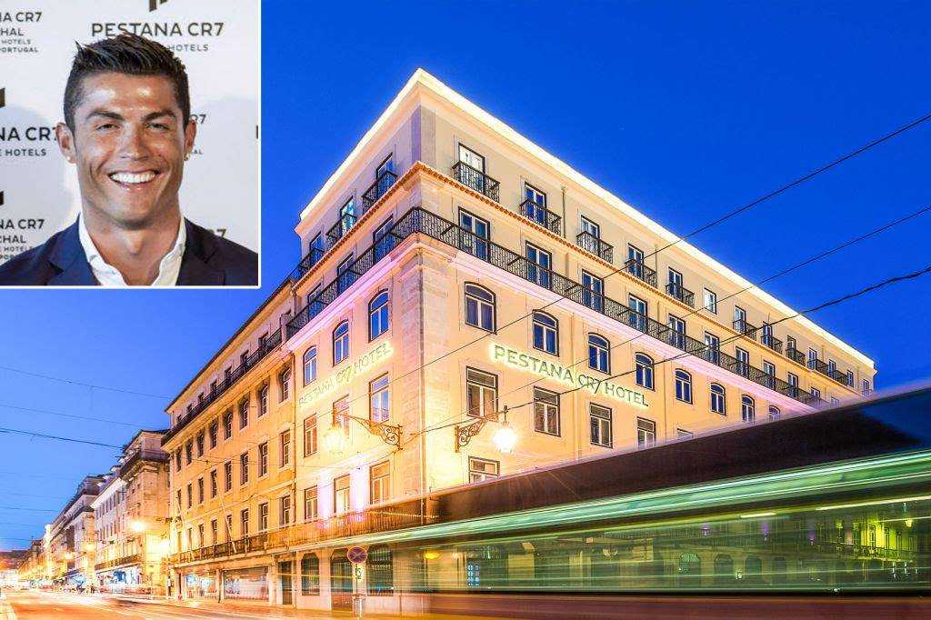 pestana_cr7_lisboa_facade_by_night.jpg