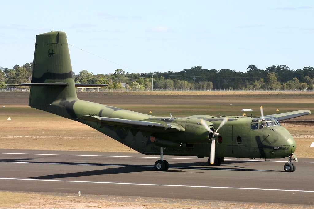 RAAF_Caribou_Vabre.jpg