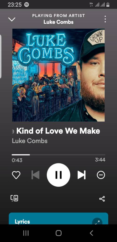 Screenshot_20230125-232536_Spotify.jpg