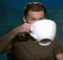 tom-holland.gif