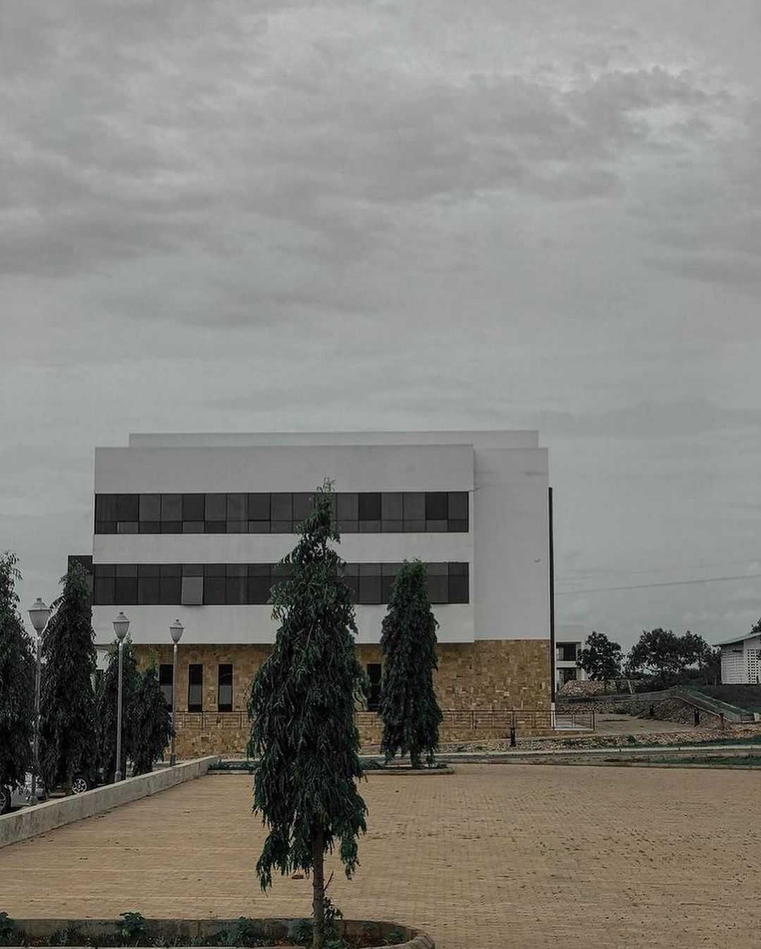 udom.kiki_1646445245356_4-1.jpg