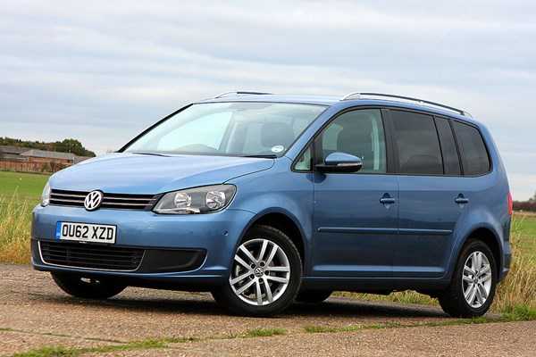 vw_touran_2010.jpg
