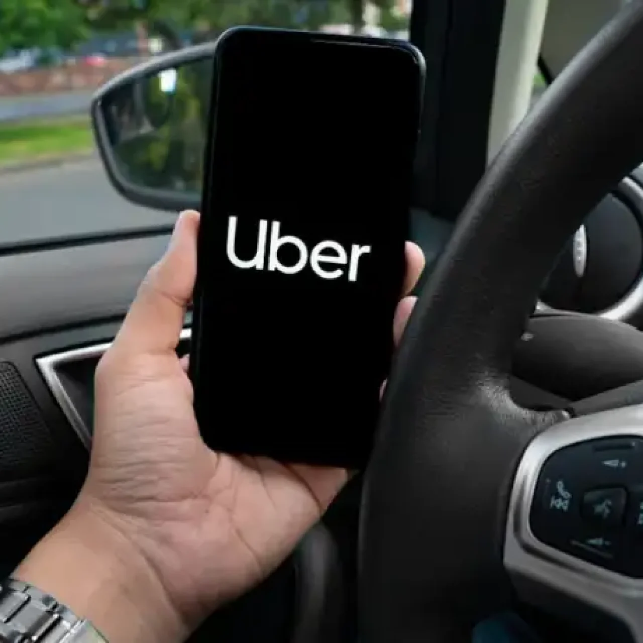 Jinsi biashara ya Uber ilivyonikutanisha na dada huyu mrembo wa ajabu
