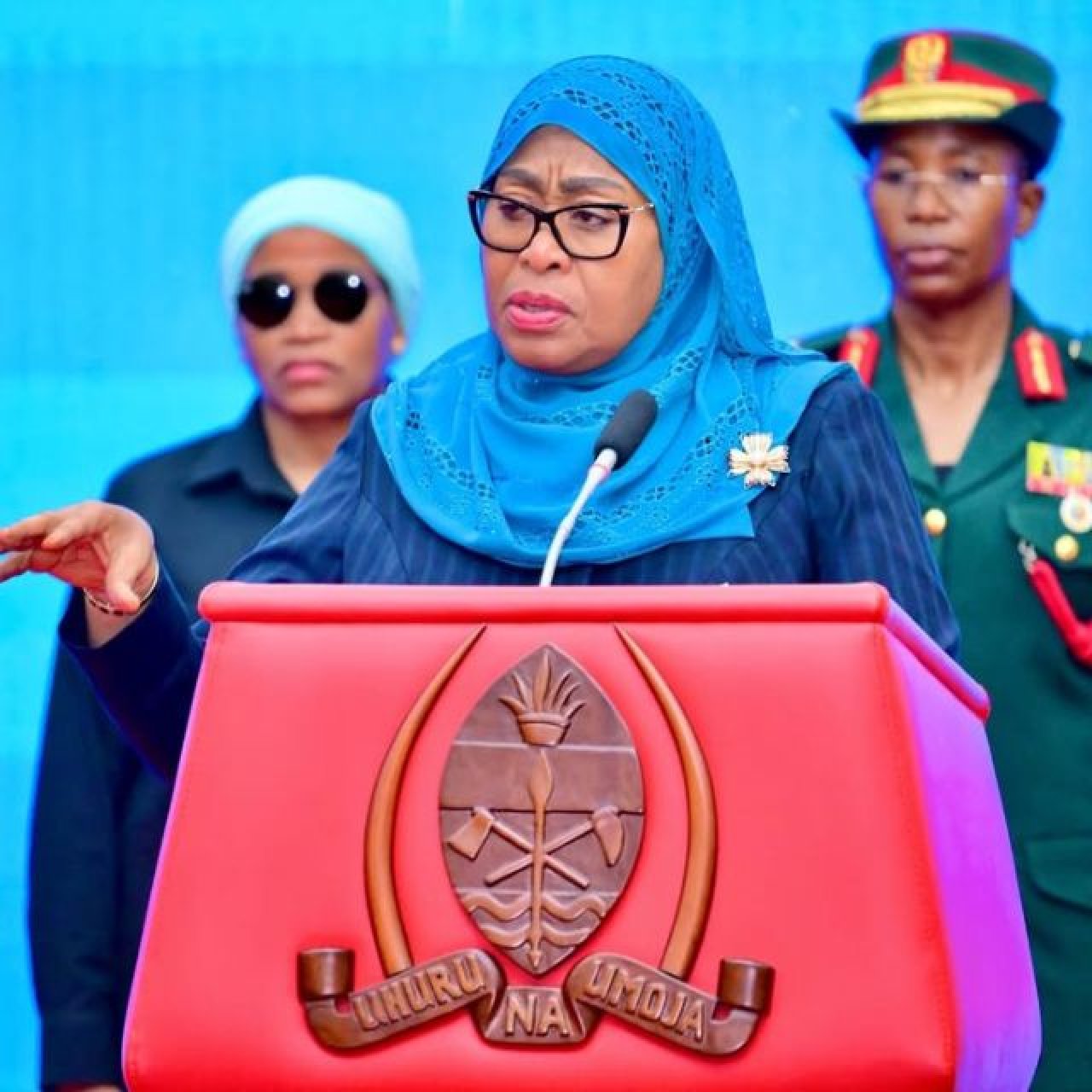 Samia: Serikali ipunguze matumizi ya mafuta, msafara wangu maafisa wote watatumia "kibasi"