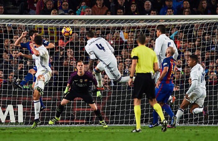 CyxTawfWgAEzQ06.jpg:large