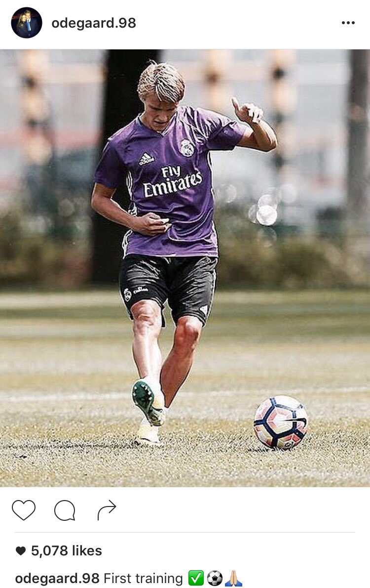 Cnq2Dx8WYAATskW.jpg:large