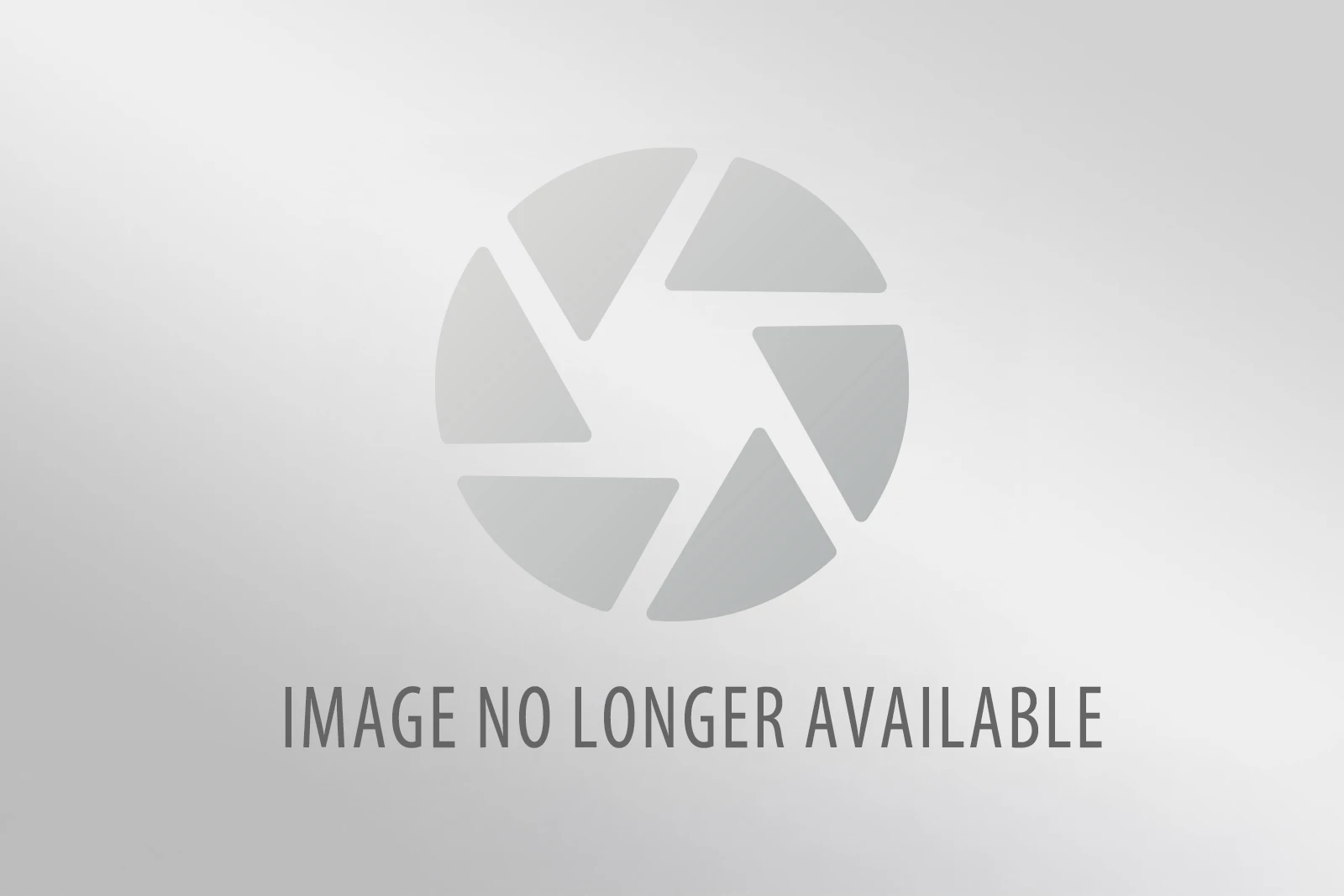 Senior-Graduate-300x200.jpg