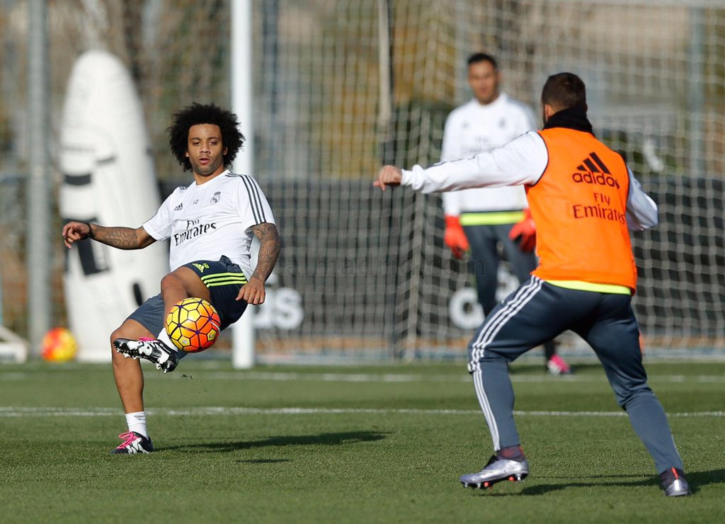 CVYbgMGUkAANSvy.jpg:large