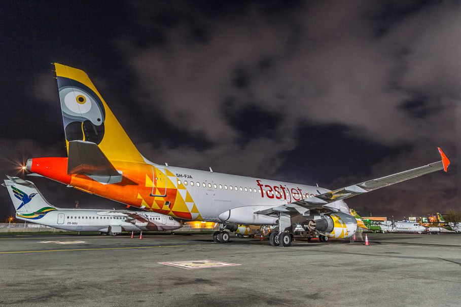 fastjet-a319-100-5h-fja-12grdfastjetlr.jpg