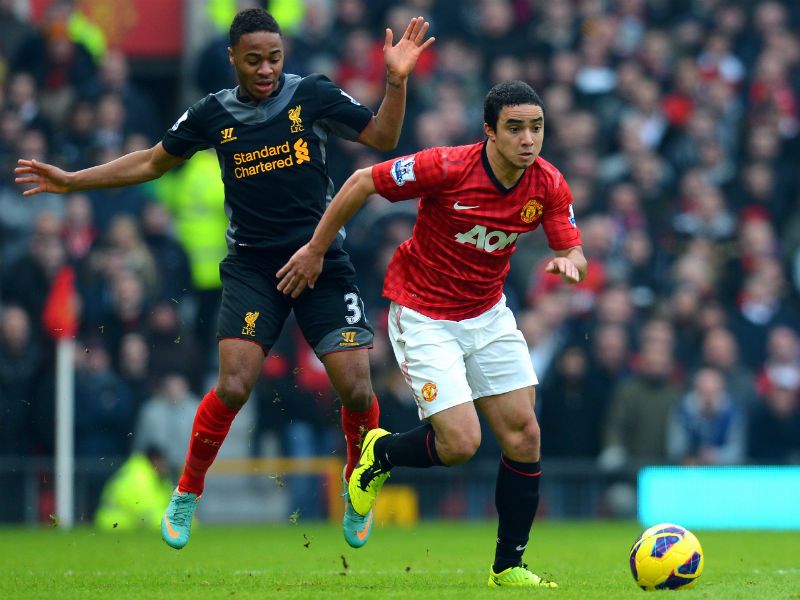 Rafael-R-is-challenged-by-Liverpool-s-English_2885358.jpg