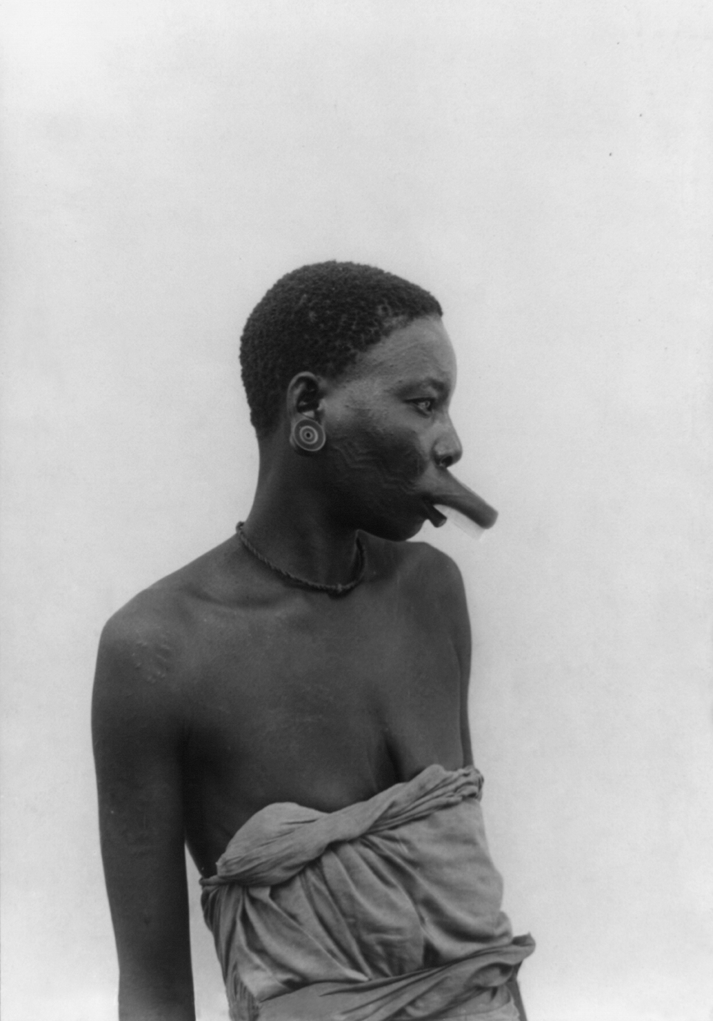 Makonki_woman.png