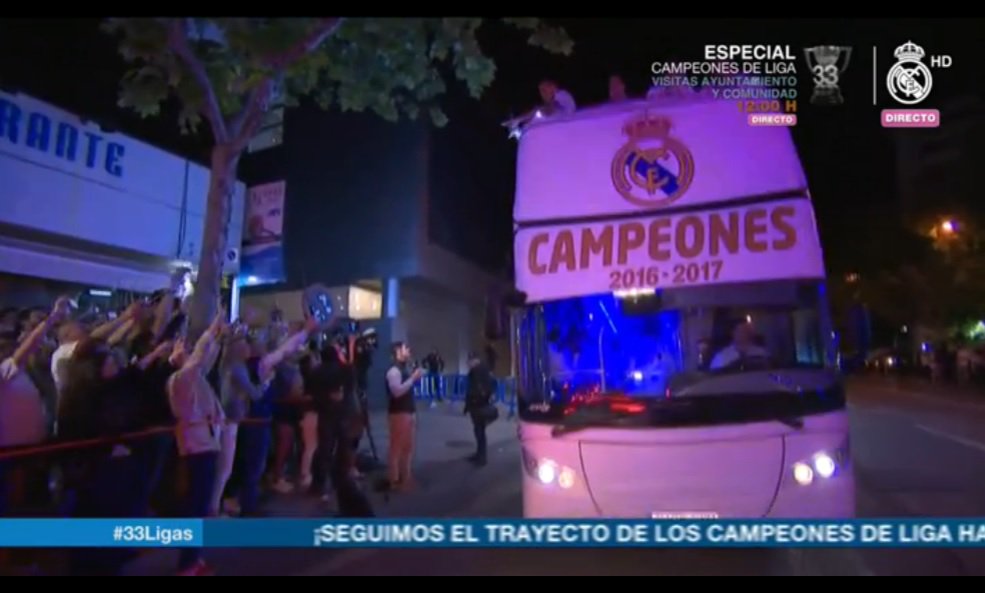 DAY9Ko8XoAA2kG8.jpg:large