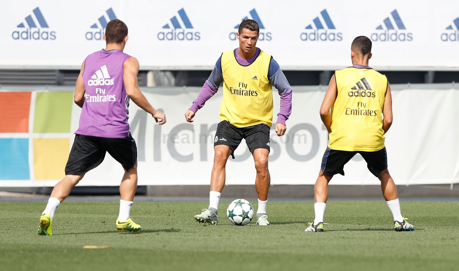 CsJx0hTWEAEZu1N.jpg:large