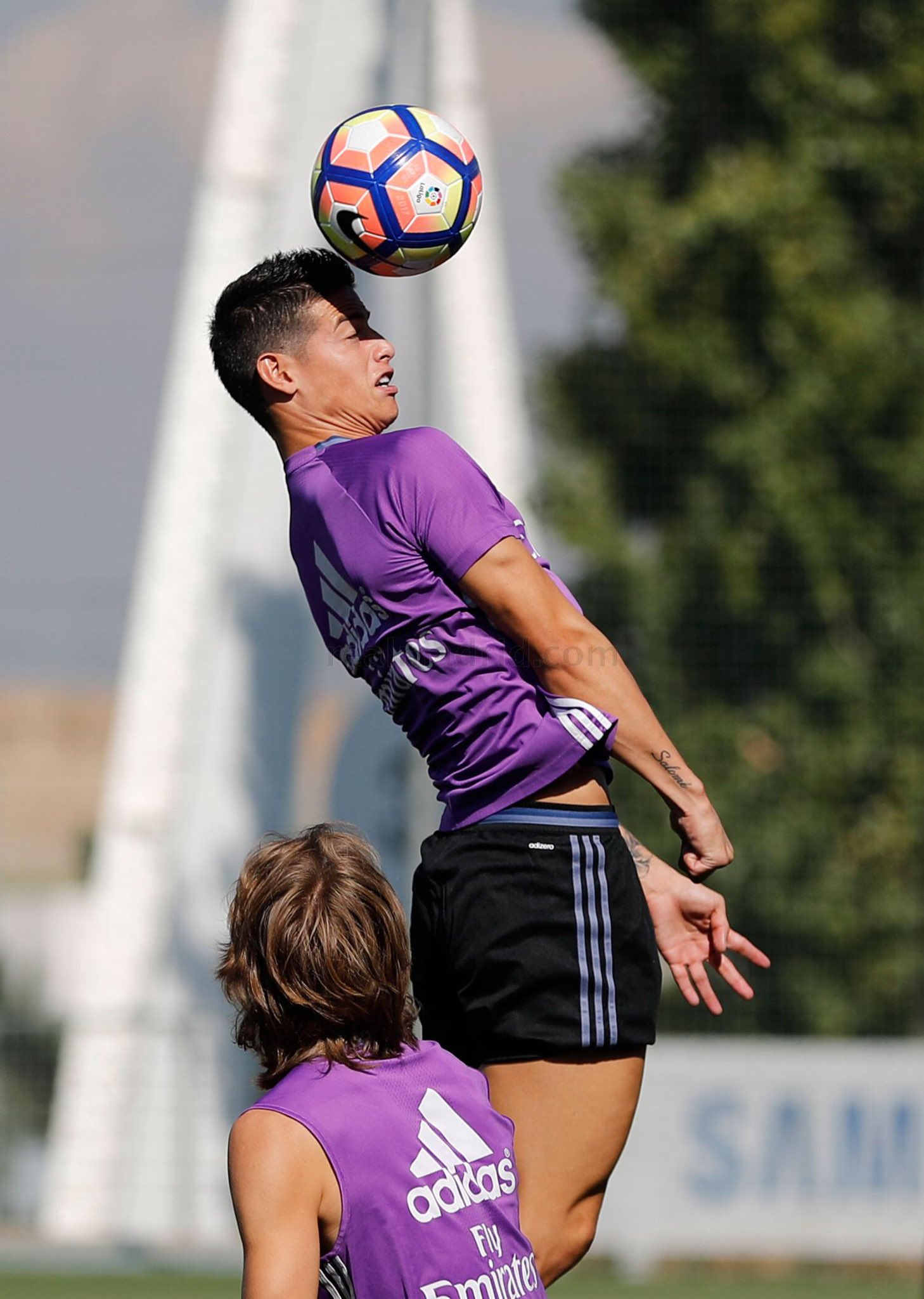 Cr5_BDsW8AAHMuA.jpg:large