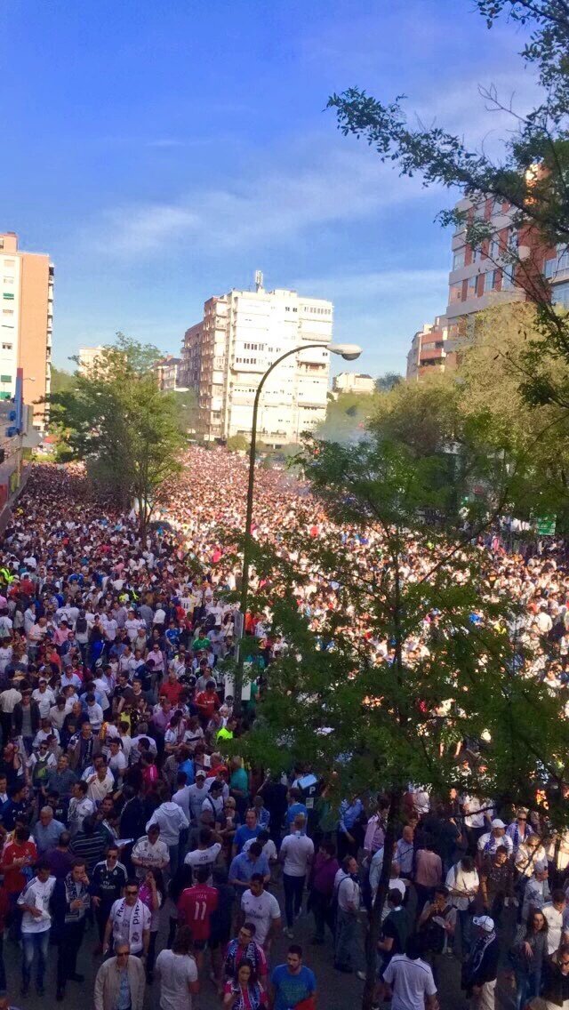 ChoR56yXAAAGzaF.jpg:large