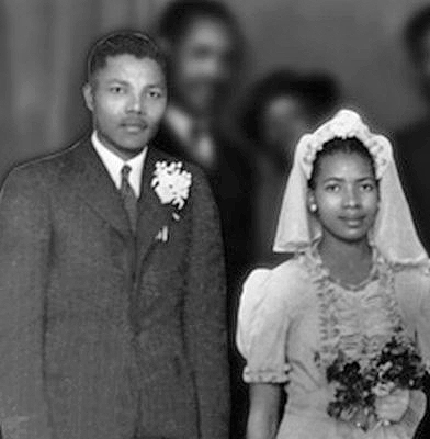 Mandela_e_Evelyn_1944.jpg