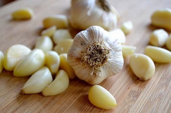 garlic-as-a-remedy-for-male-yeast-infection.jpg