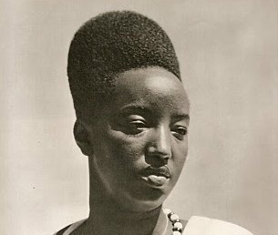 Rosalie_Gicanda_headshot.jpg