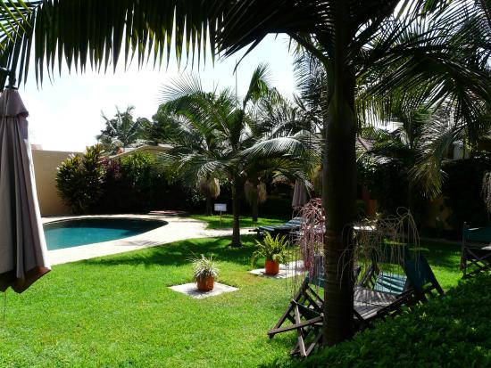 ahadi-lodge.jpg