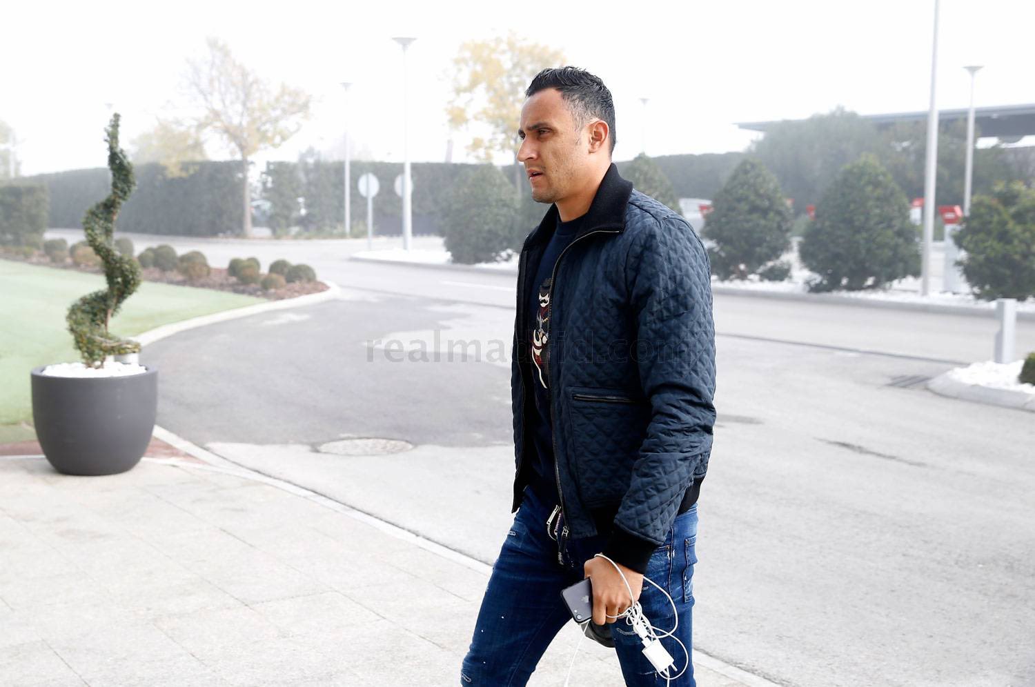 Cxof7KSW8AEd6wD.jpg:large