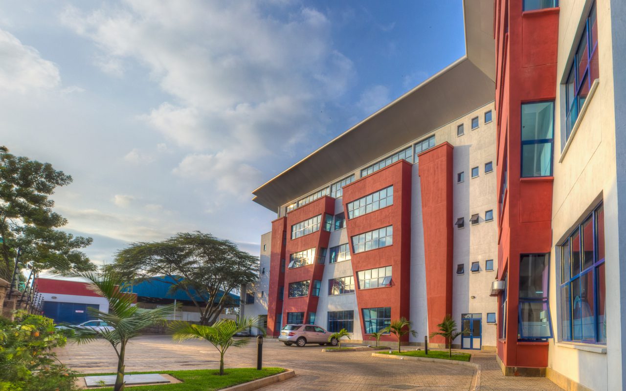 AIRPORT TRADE CENTRE – Davson & Ward