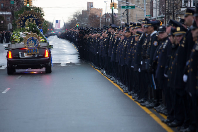 05FUNERALWEB10-master675.jpg