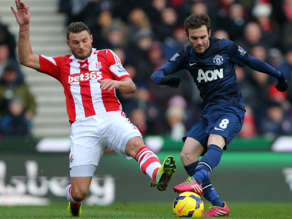 BfZhzGTCUAAwGtf.jpg:large