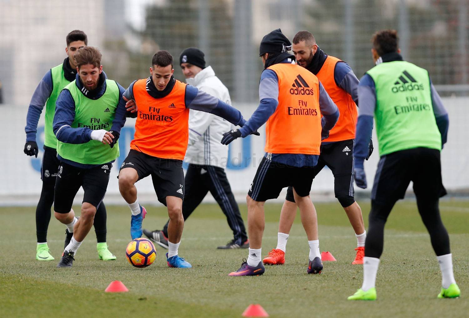 C3vaH0vWIAALou6.jpg:large