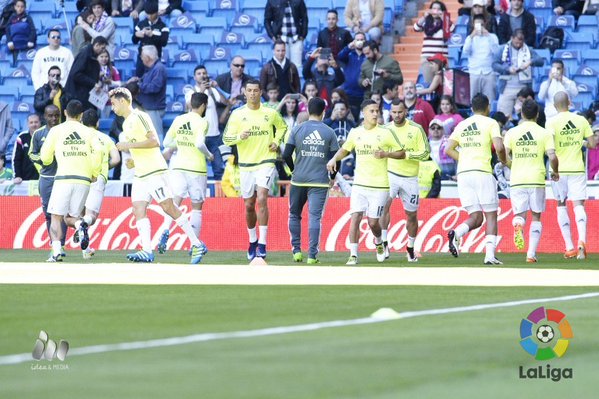 CfmuZJ-WwAQmlOj.jpg:large