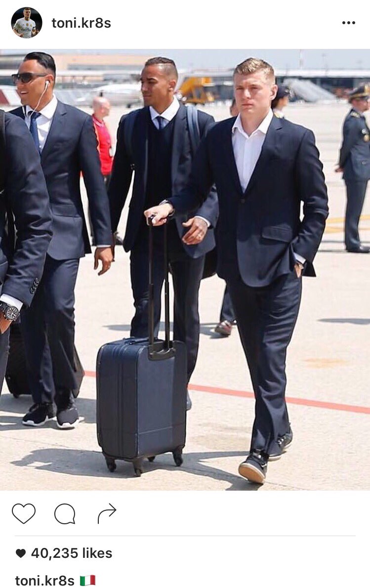 CjdtrLfWgAE8iI7.jpg:large