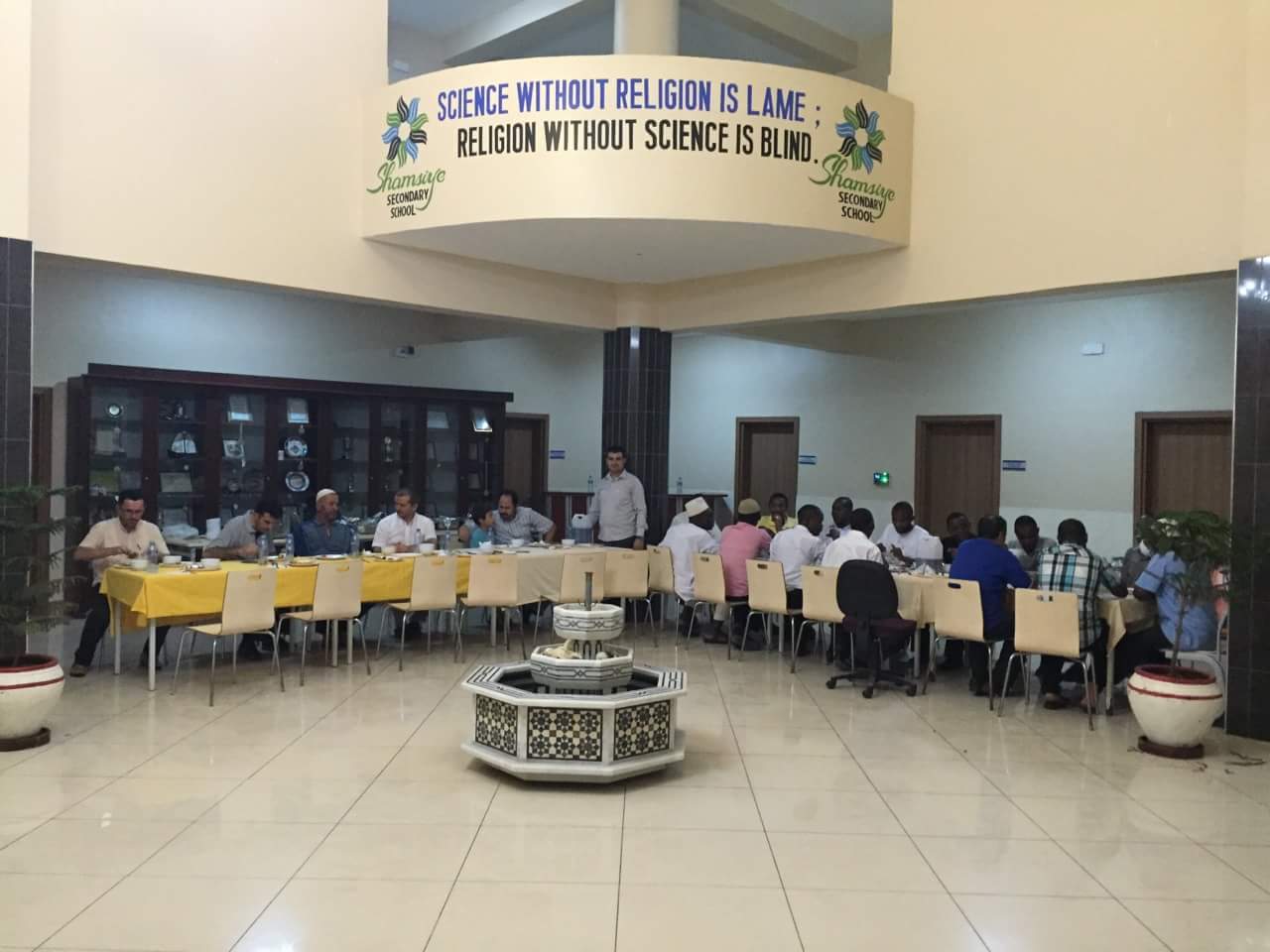 AF1QipMC--_FgvKI1zO3zCj8kOl8GByDptfEHReS6V4s=s1360-w1360-h1020