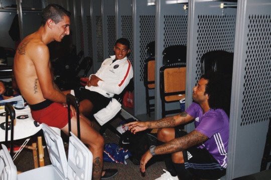 Coe7pzLWAAAnKI3.jpg:large