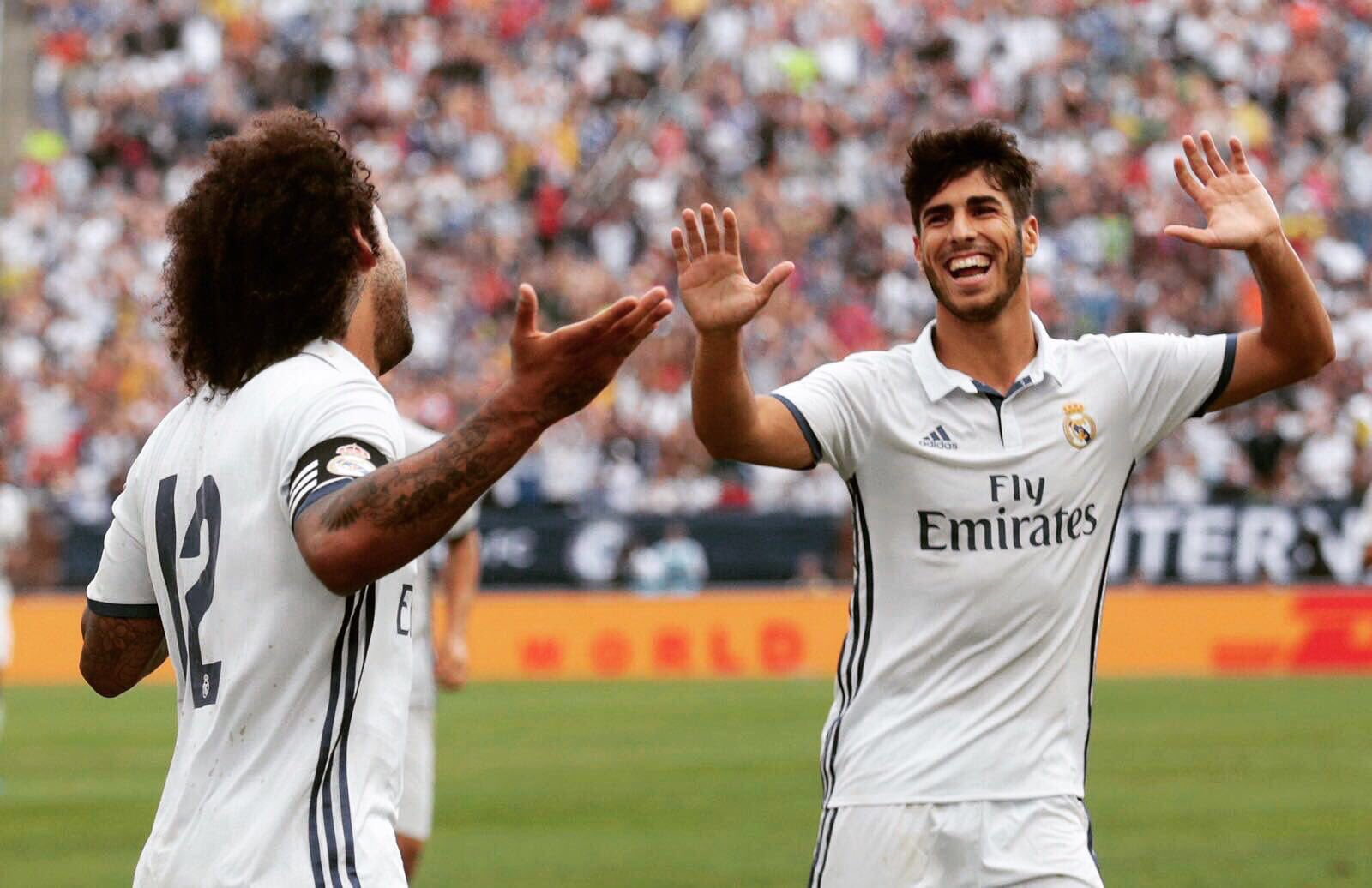 CopQvgZXYAAwSqj.jpg:large