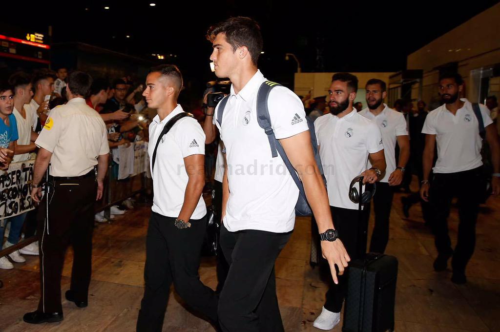 COpi-xiWIAEmcIb.jpg:large