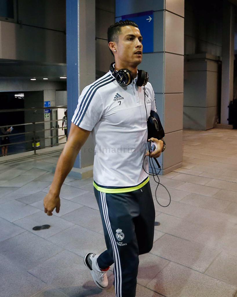 CPRQiO9WIAARzte.jpg:large