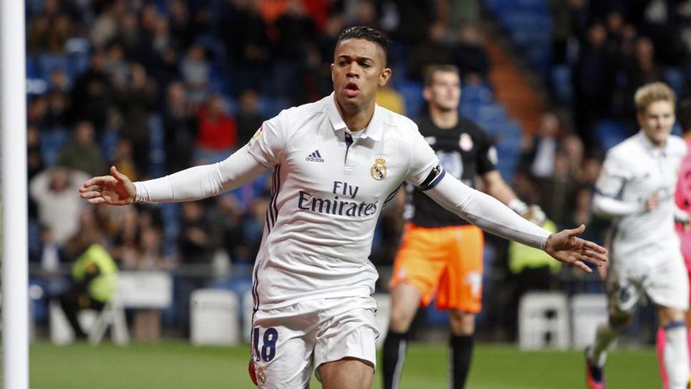 DDPQkxxW0AAxp3o.jpg:large