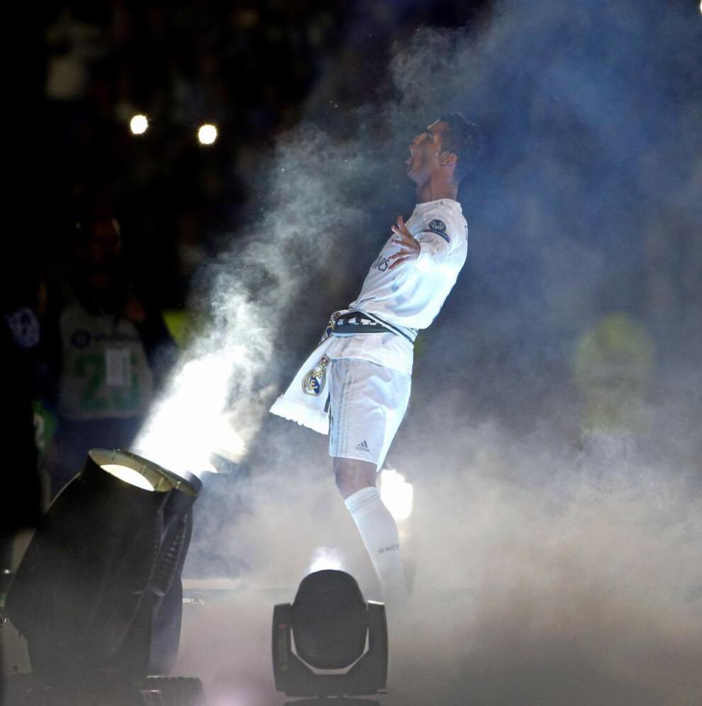 CjqDTlOWEAESdzF.jpg:large