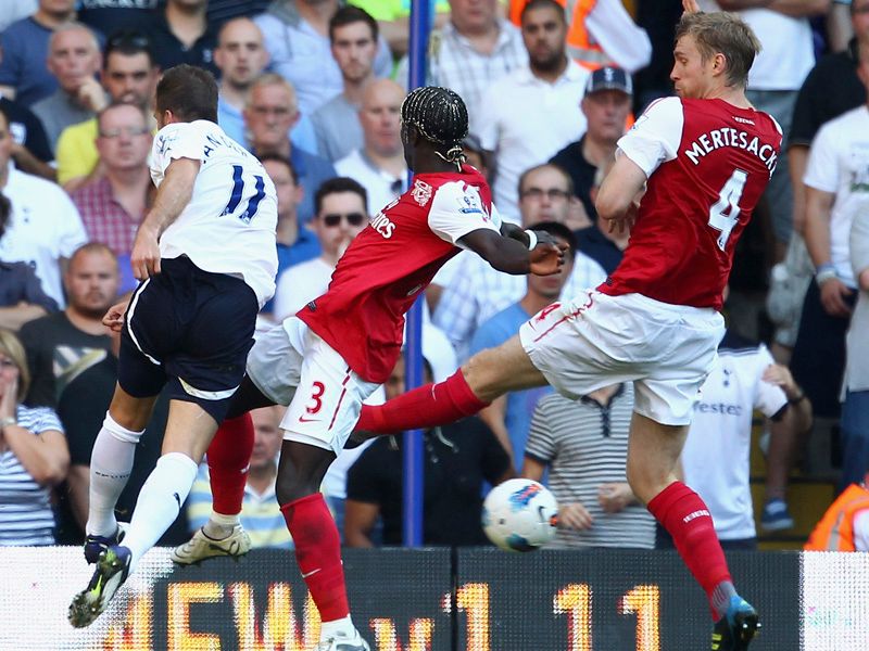 Tottenham-v-Arsenal-Rafael-Van-der-Vaart-goal_2659915.jpg