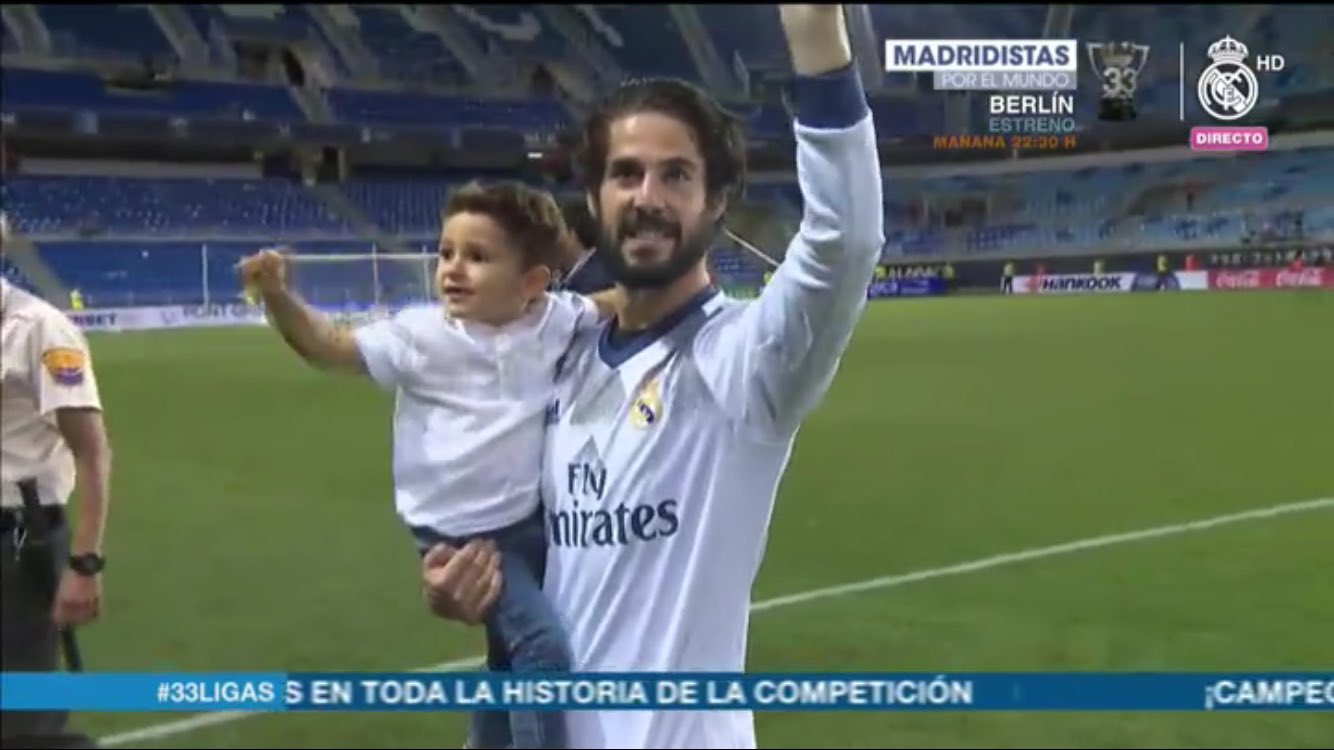 DAYIZovXYAELWnd.jpg:large