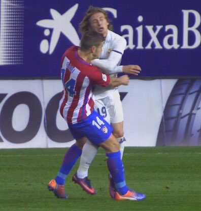 CxprKqPXEAEpNbO.jpg:large