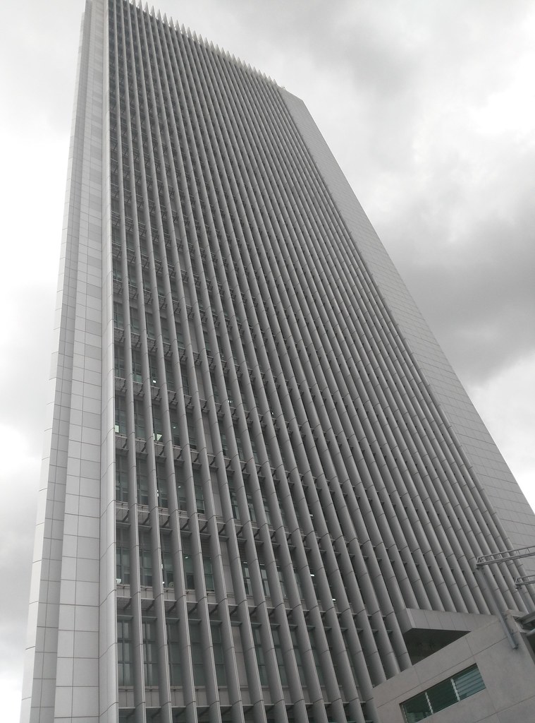 33603528324_56ac793605_b.jpg