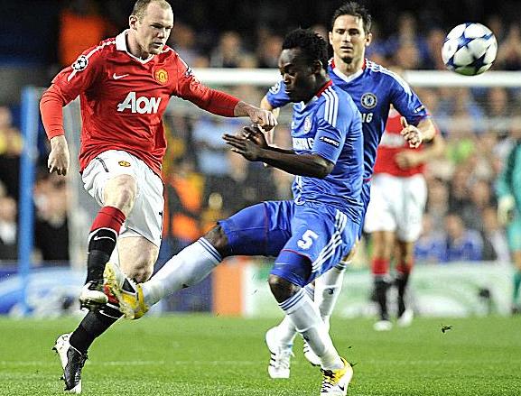 Essien-fouls-Rooney.jpg