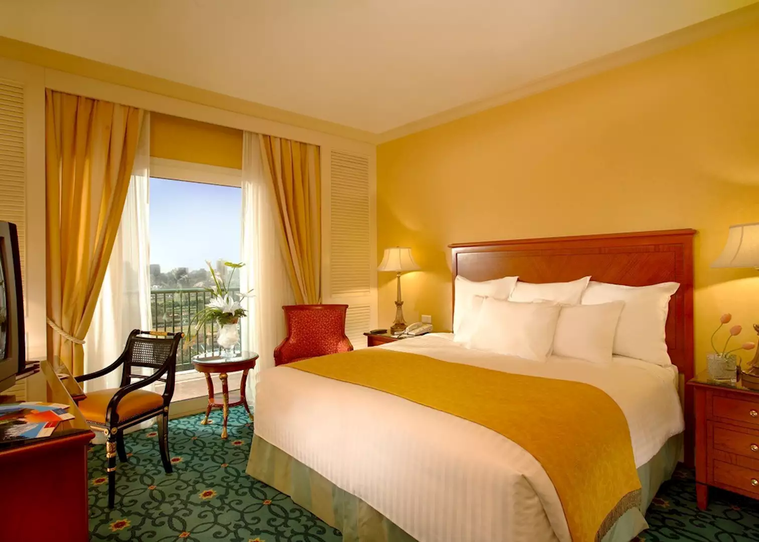 398158-standard-room-marriott-hotel-cairo.webp