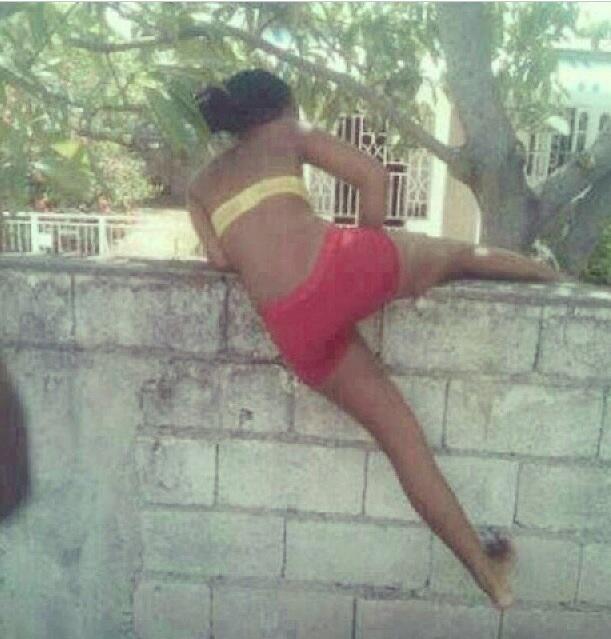 BgF-60RIAAA8rOp.jpg:large