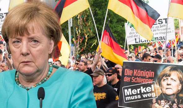 Angela-Merkel-protest-668377.jpg