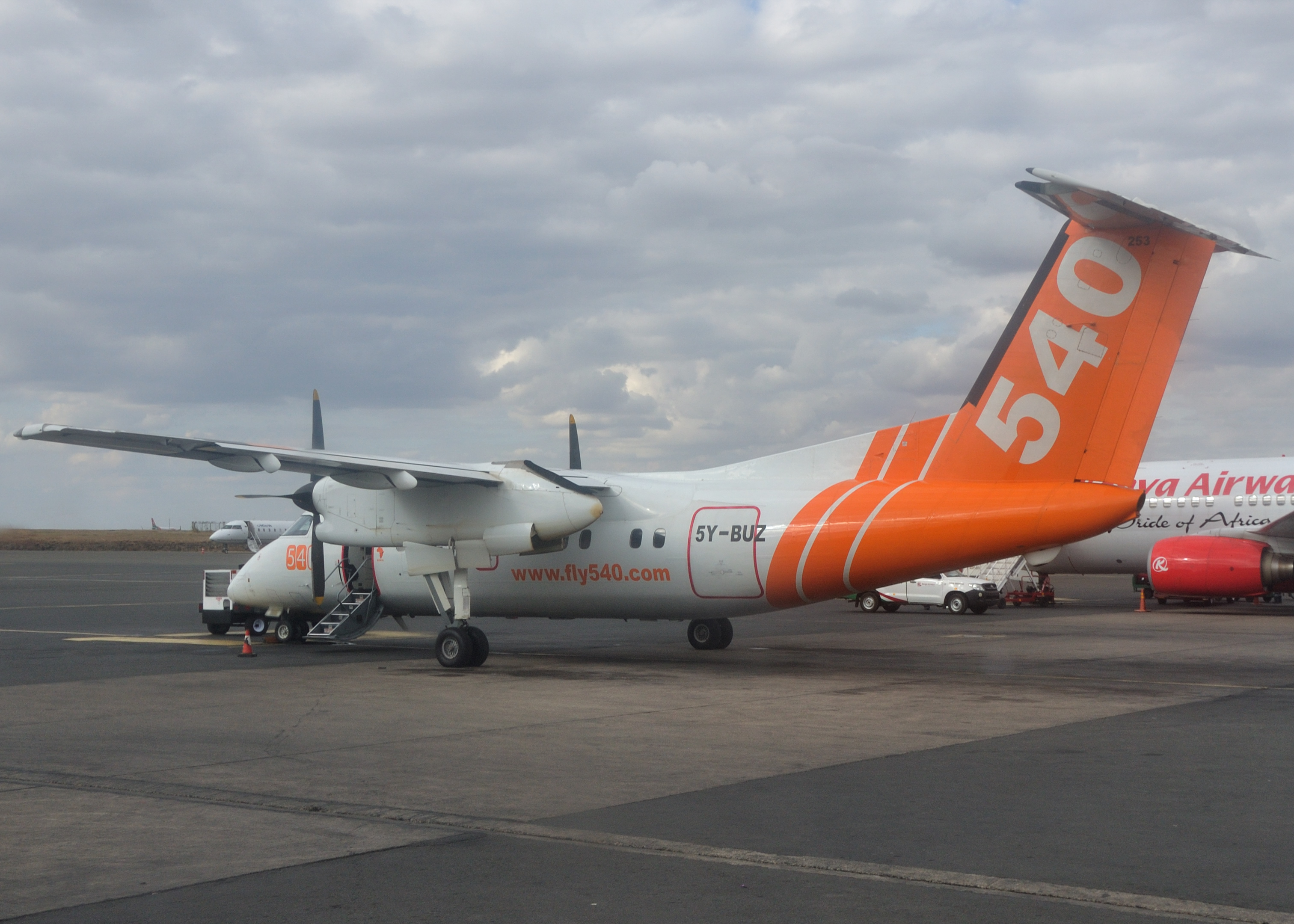Fly540_Aircraft_5Y-BUZ.jpg