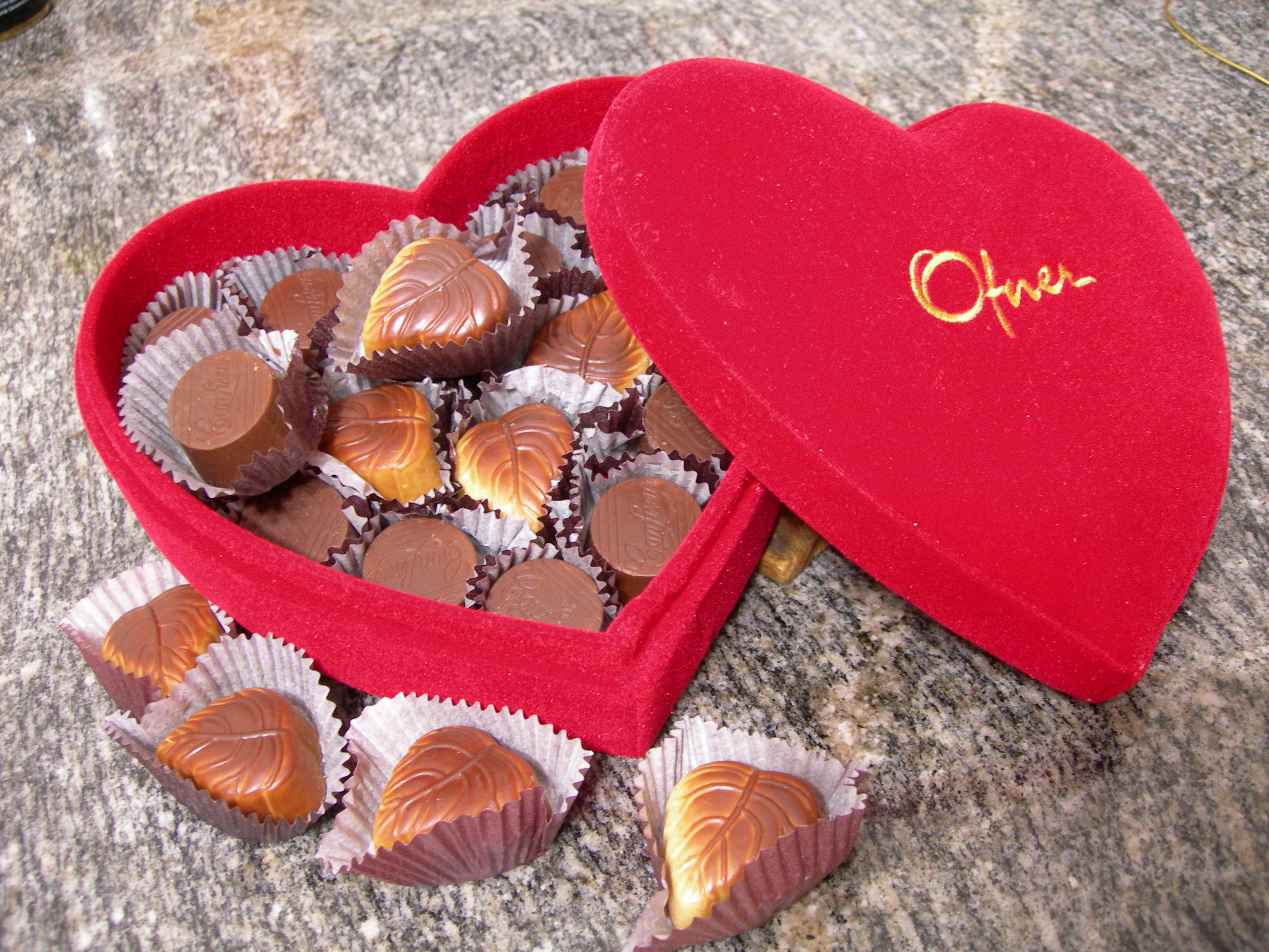 Chocolate_gift.jpg