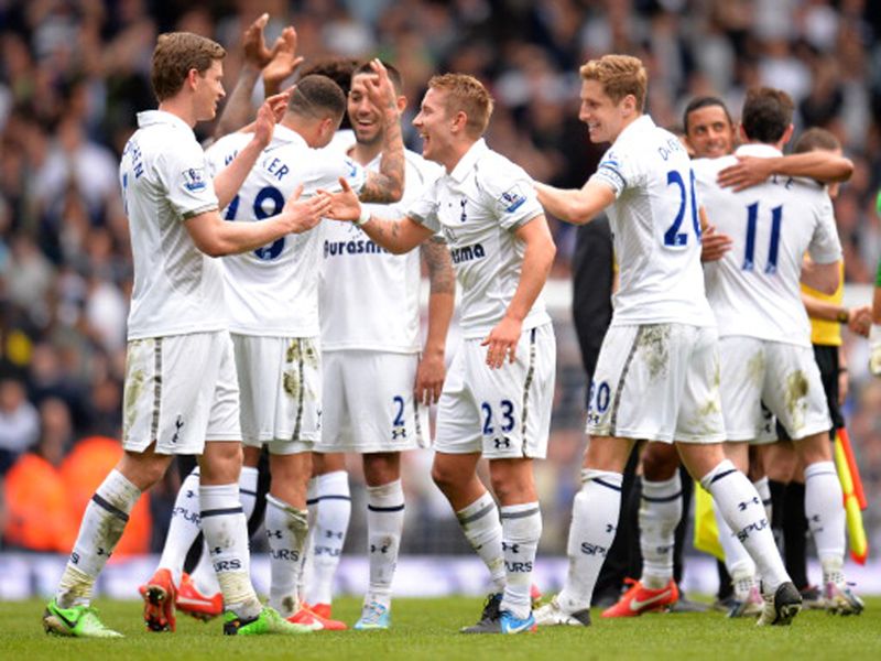 Spurs_2933378.jpg